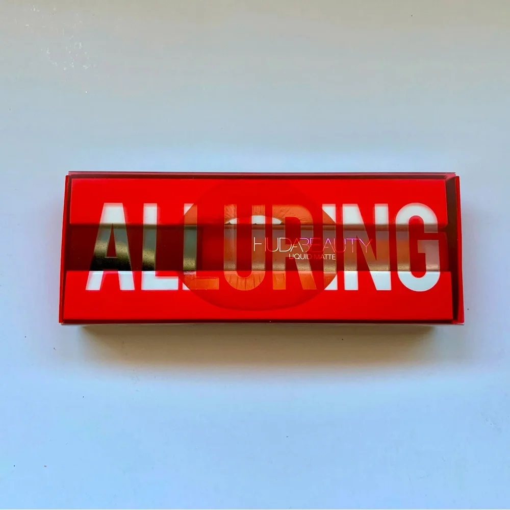 Limited Edition Huda Beauty “Alluring” matte lipstick 💄!! - Picture 1 of 7